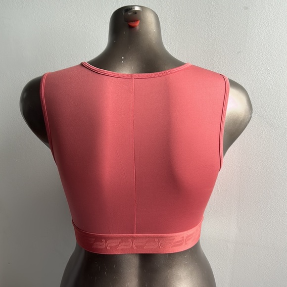 Peachy Pink Fabletics Sports Bra Medium - Picture 4 of 4